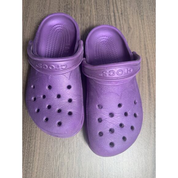Classic Crocs Clogs Purple Unisex Shoes – Comfortable Slip-On Sandals with Strap - Picture 1 of 4